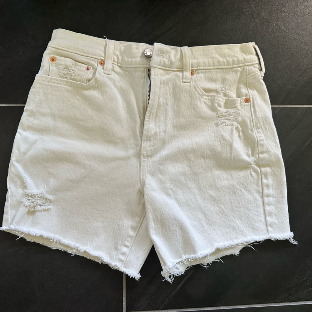 Gap cheeky midi short high rise, white, size 6R